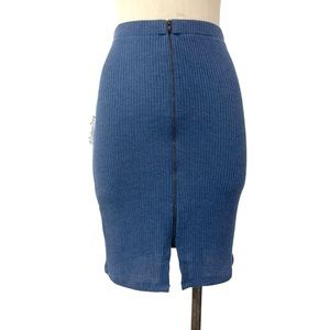 Lovers + Friends- Blue Knit Zip front Skirt Small